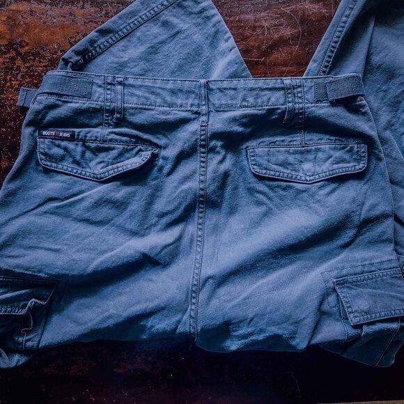 ROOTS Men's Cargo Pants Pre Love 34x25 100% Cotton - Picture 2 of 7